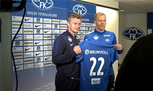 20岁新星独自撑起AC米兰左路走廊：力压S2，英超球会争相抢购他